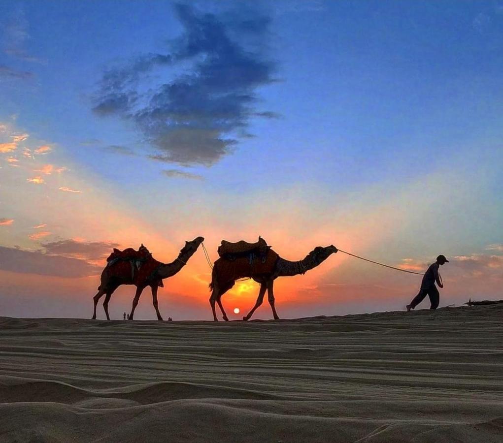 Hotel Nomadic Jaisalmer Bagian luar foto