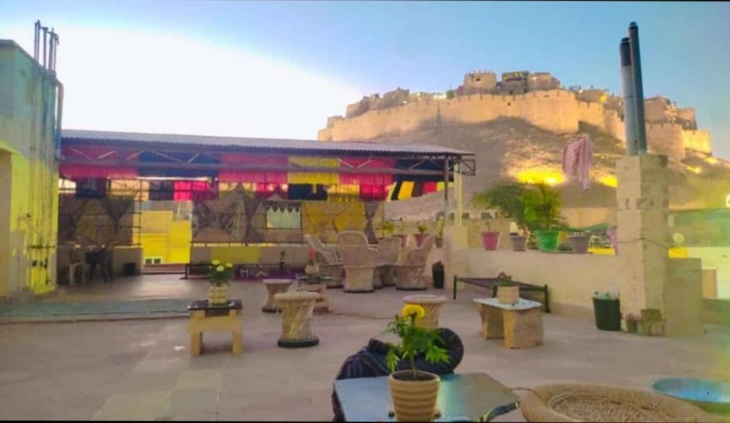 Hotel Nomadic Jaisalmer Bagian luar foto